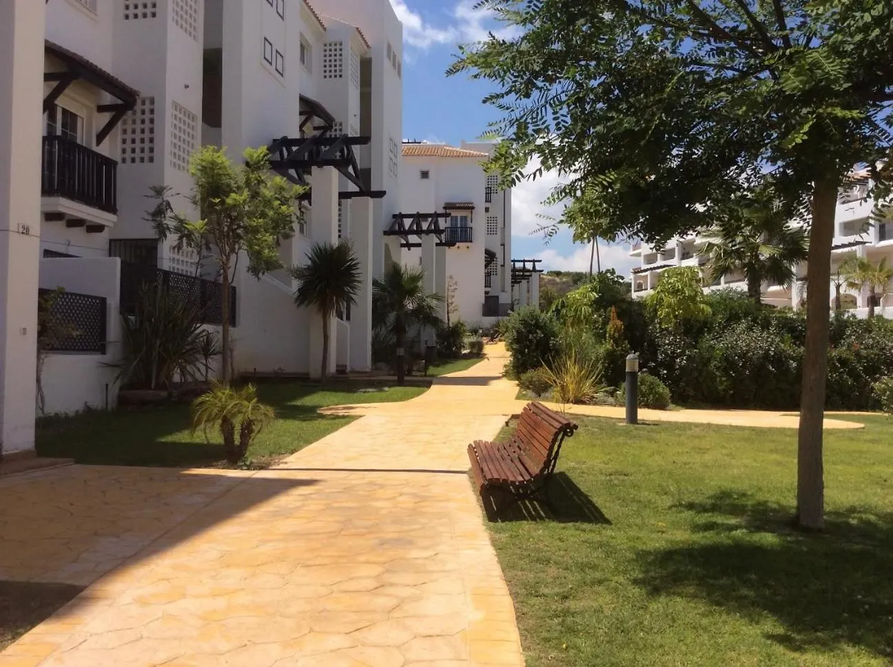 Ground Floor 2Bed Apartment Duquesa Manilva San Luis de Sabinillas